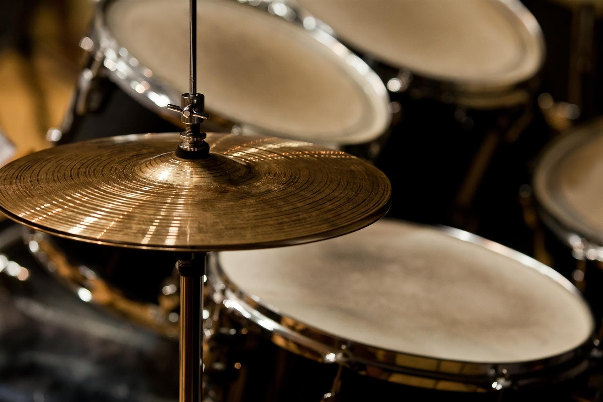 Instrumentos de percusión y batería en Ferrol